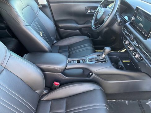 Used 2023 Honda HR-V EX-L image 14