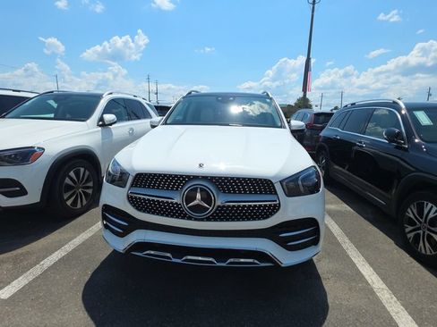 Certified 2023 Mercedes-Benz GLE 450 4MATIC image 2