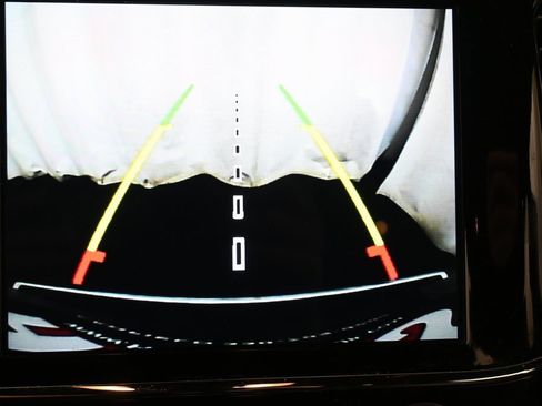 Used 2021 Jeep Grand Cherokee Limited w/ Trailer Tow Group IV image 17