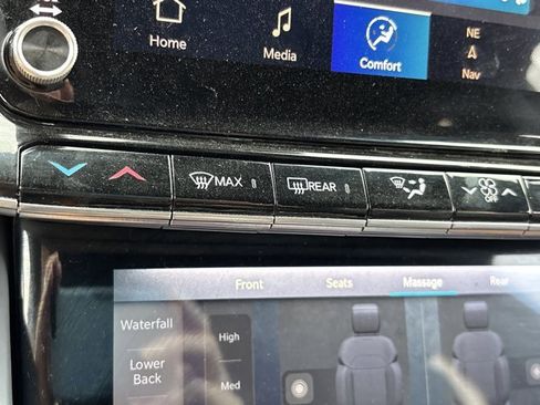 Used 2023 Jeep Grand Wagoneer Series II w/ Premium Group II image 40