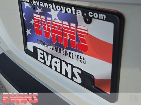 Used 2020 Toyota Camry XSE image 31