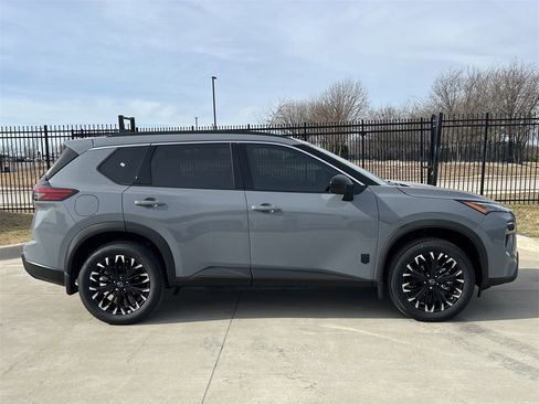 New 2026 Nissan Rogue SV image 3