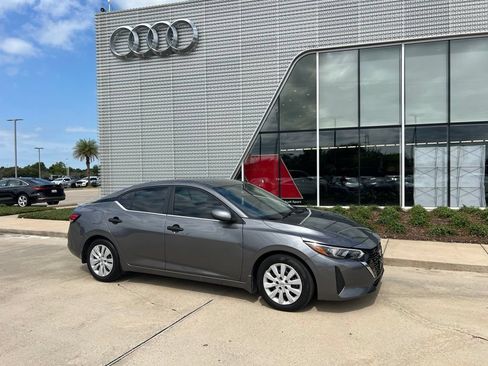 Used 2025 Nissan Sentra S FWD image 6