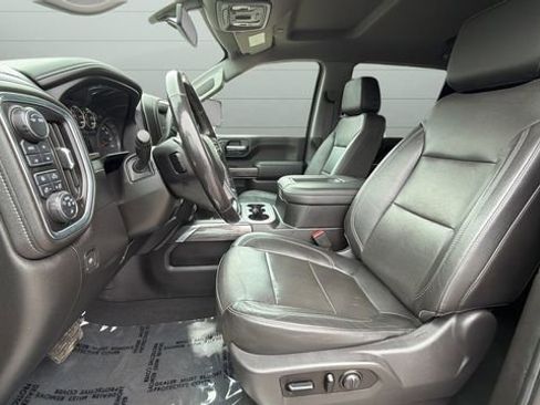 Used 2020 Chevrolet Silverado 2500 LTZ w/ LTZ Plus Package image 9