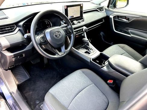 Used 2025 Toyota RAV4 XLE image 13