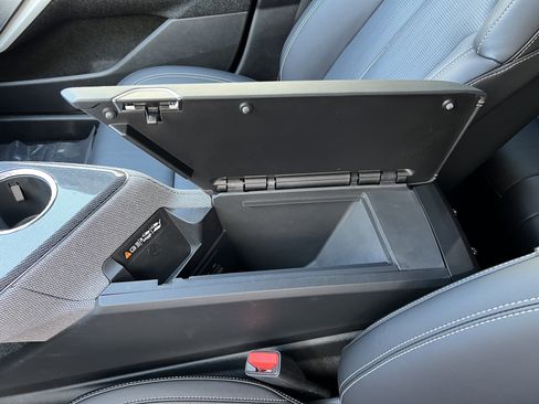 New 2025 Cadillac Optiq Sport 2 image 26