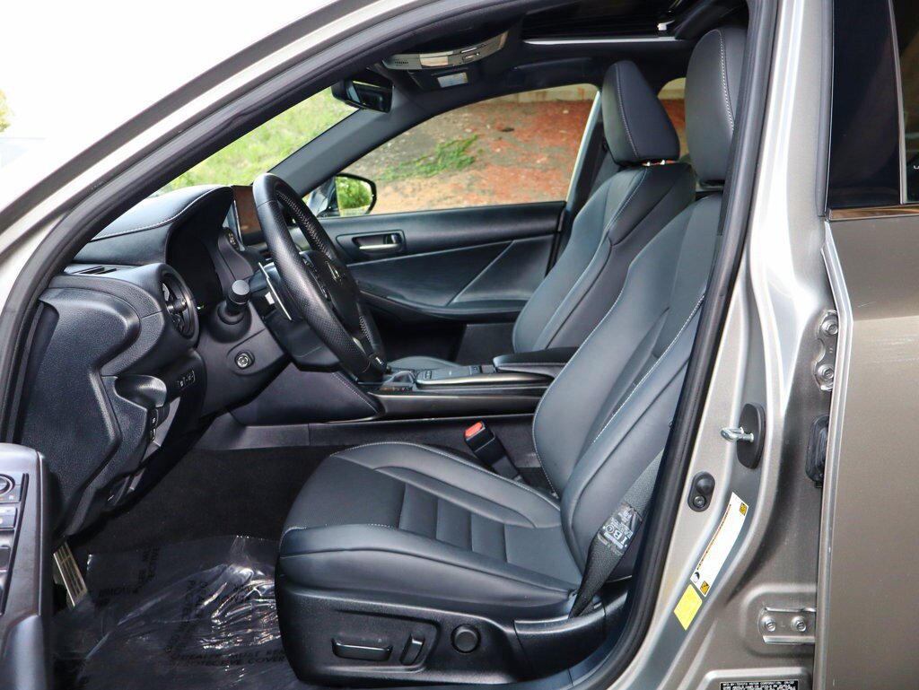 Used 2023 Lexus IS 350 F Sport AWD/4WD image 18