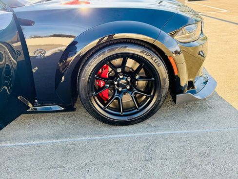 Used 2023 Dodge Charger SRT Hellcat RWD image 28