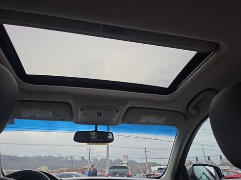 Used 2016 Nissan Altima 2.5 SL w/ 2.5 Technology Package image 27