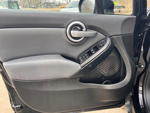 Used 2016 FIAT 500X Easy image 11