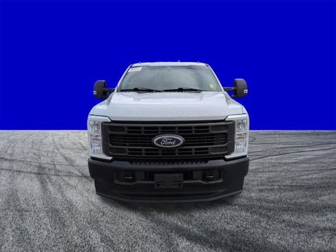 Used 2023 Ford F350 XL w/ 360-Degree Camera Package AWD/4WD image 9