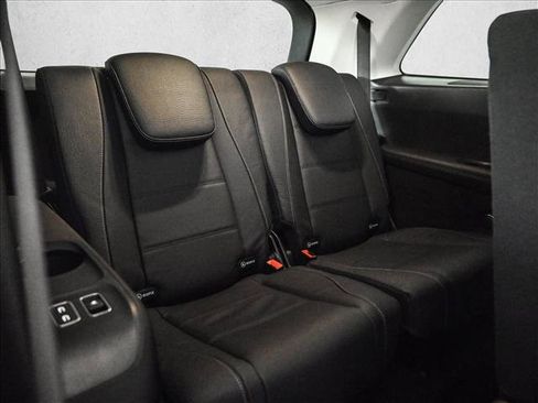 Certified 2026 Mercedes-Benz GLS 450 4MATIC image 23