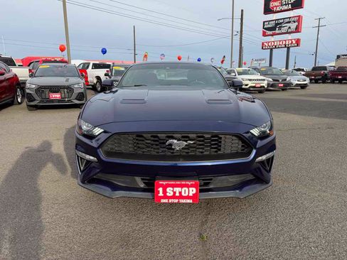 Used 2019 Ford Mustang Coupe w/ Ford Safe & Smart Package RWD image 2