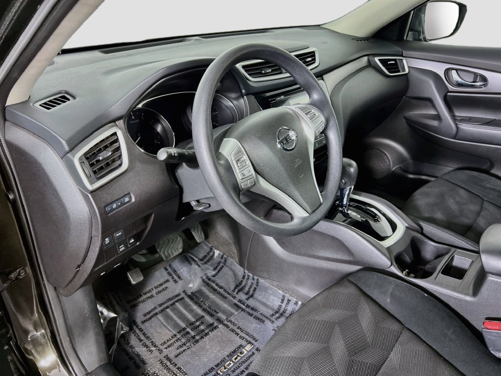Used 2014 Nissan Rogue S AWD/4WD image 8