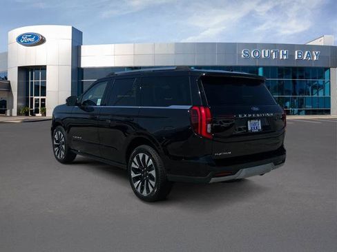 Certified 2025 Ford Expedition Platinum w/ Driver's Package AWD/4WD image 3