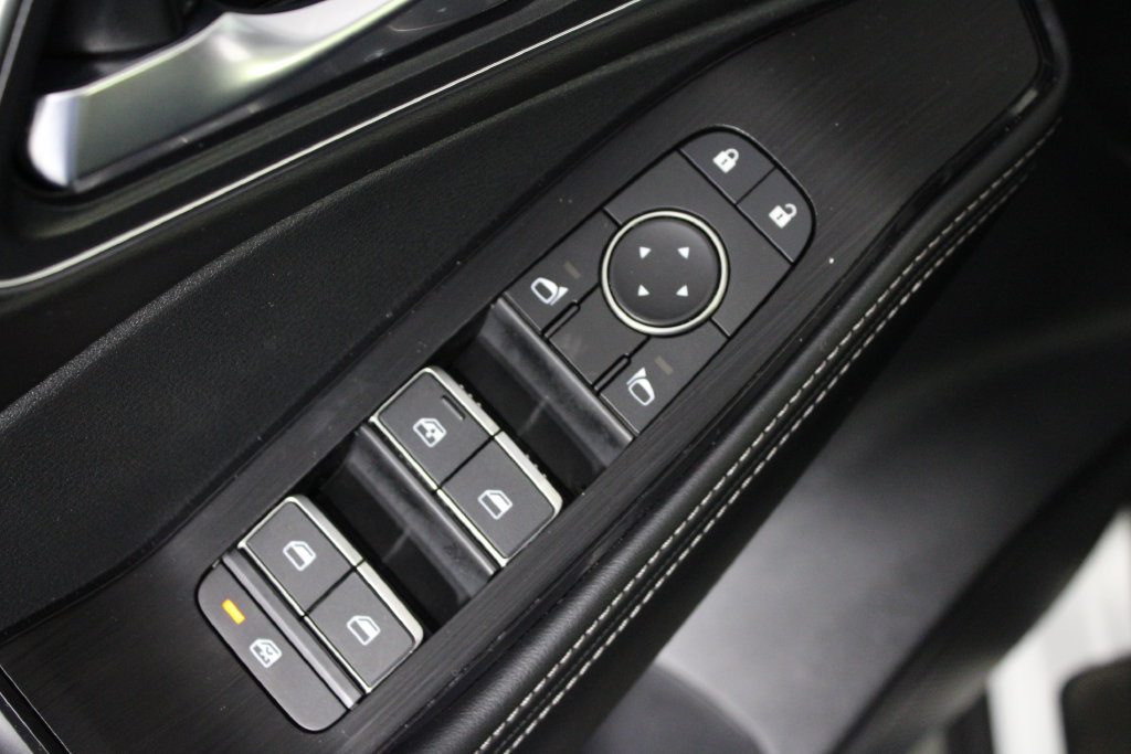 Certified 2023 Nissan Rogue Platinum FWD image 25