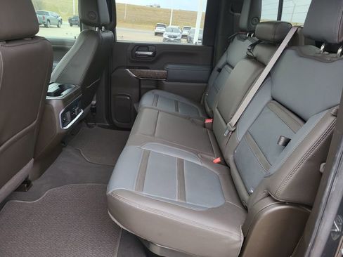 Used 2022 GMC Sierra 2500 Denali w/ Denali Ultimate Package image 26