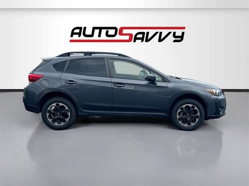 Used 2021 Subaru Crosstrek 2.0i Premium w/ Moonroof Package image 8