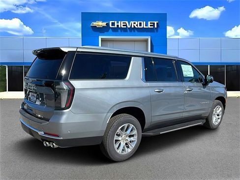 New 2026 Chevrolet Suburban Premier w/ Sun And Tow Package image 3