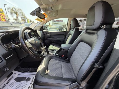 Used 2016 Chevrolet Colorado Z71 RWD image 17