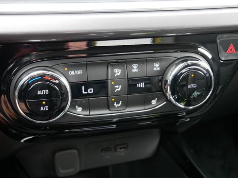 New 2026 Chevrolet Trax ACTIV w/ Driver Confidence Package FWD image 19
