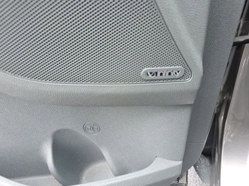 Used 2016 Kia Sorento EX w/ EX Touring Package image 18