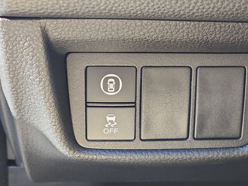 Used 2018 Honda Accord Sport image 26