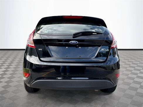 Used 2018 Ford Fiesta SE image 7