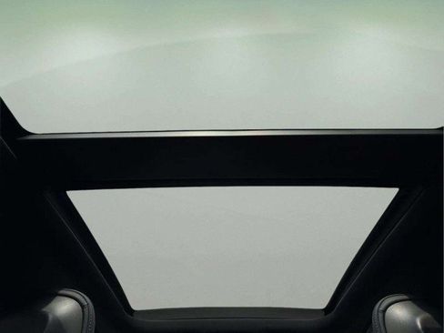 Certified 2026 Mercedes-Benz GLC 300 4MATIC image 17