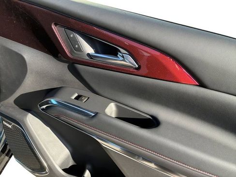 New 2026 Chevrolet Traverse RS image 14