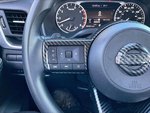 Used 2021 Nissan Rogue S image 16