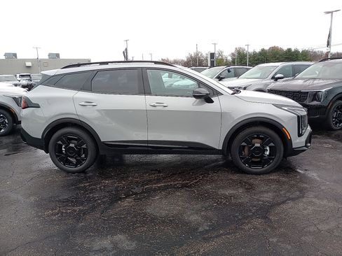 New 2026 Kia Sportage X-Line image 2