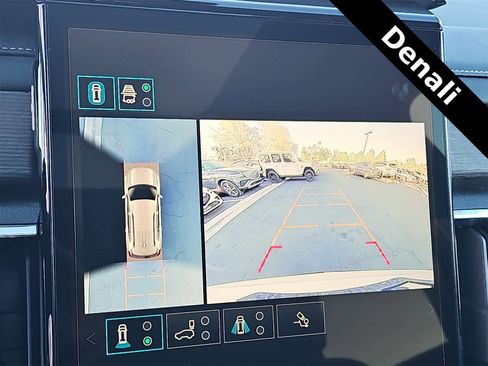 Used 2024 GMC Acadia Denali image 26