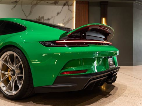 Used 2022 Porsche 911 GT3 RWD image 40
