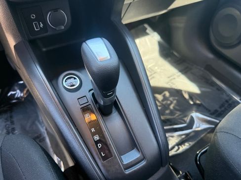 Certified 2025 Nissan Kicks Play S image 15