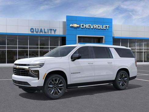 New 2026 Chevrolet Suburban LS RWD image 2