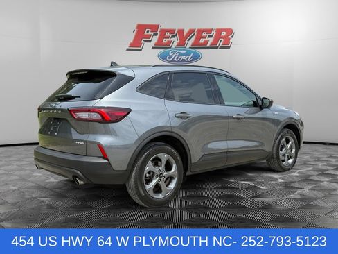 Used 2025 Ford Escape ST-Line AWD/4WD image 5
