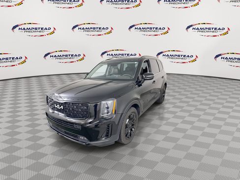 Used 2022 Kia Telluride SX w/ Nightfall Edition Package image 4
