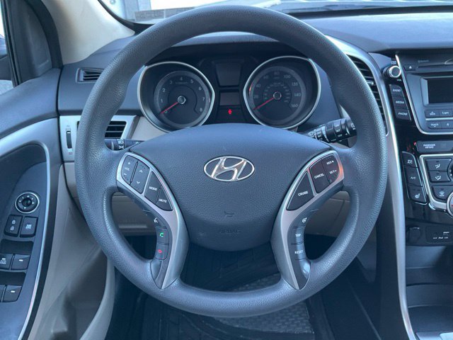 Used 2016 Hyundai Elantra GT FWD image 6