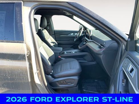New 2026 Ford Explorer ST-Line w/ ST-Line Street Pack image 15