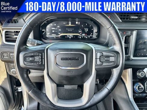 Used 2023 GMC Yukon Denali image 23