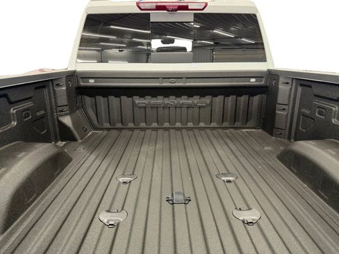 Used 2024 GMC Sierra 2500 Denali w/ Denali Reserve Package AWD/4WD image 31