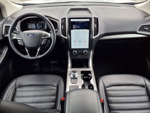Used 2023 Ford Edge SEL image 12