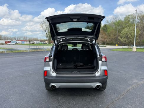 Used 2022 Ford Escape SEL image 7