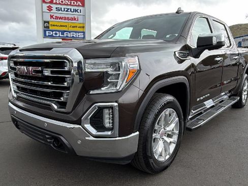 Used 2019 GMC Sierra 1500 SLT w/ SLT Premium Plus Package AWD/4WD image 7