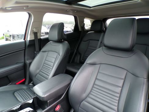 Used 2023 Kia Sportage SX FWD image 11