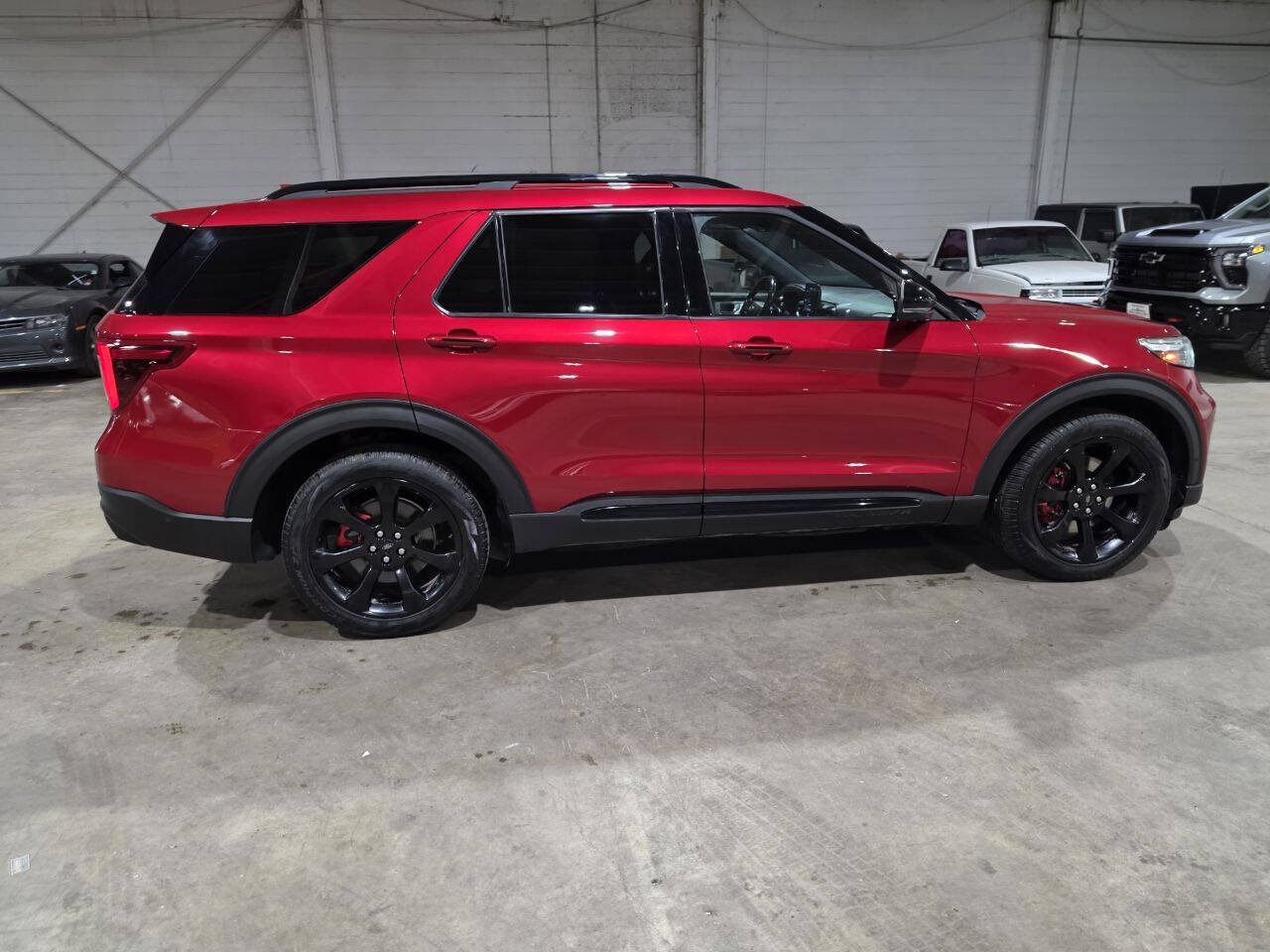 Used 2020 Ford Explorer ST w/ ST Street Pack AWD/4WD image 14