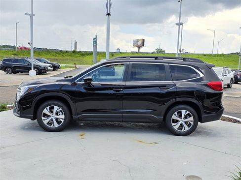 Certified 2025 Subaru Ascent Premium image 6