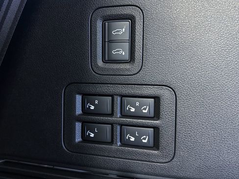 New 2026 Nissan Armada PRO-4X AWD/4WD image 36