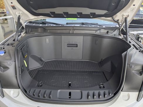 New 2023 Ford F150 Lightning Pro w/ Tow Technology Package image 9